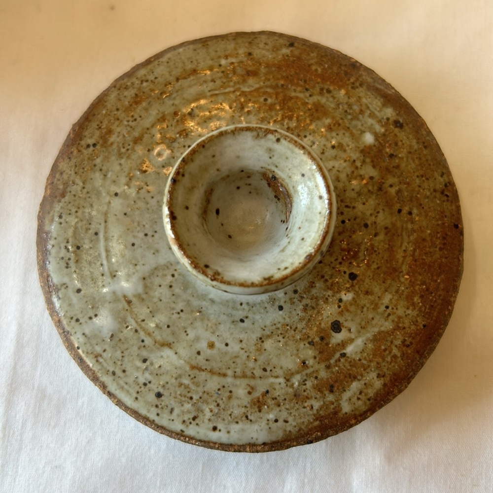 Stoneware Lidded Container - Picture 7 of 8